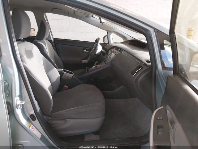 Toyota PRIUS PLUG-IN 2015 JTDKN3DP6F3065414 Image 5