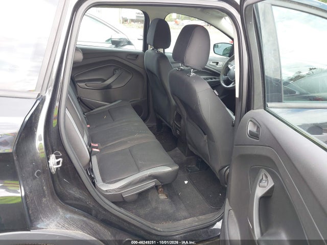 Продаж на аукціоні авто 2015 Ford Escape S, vin: 1FMCU0F79FUA47675, номер лоту: 46249251