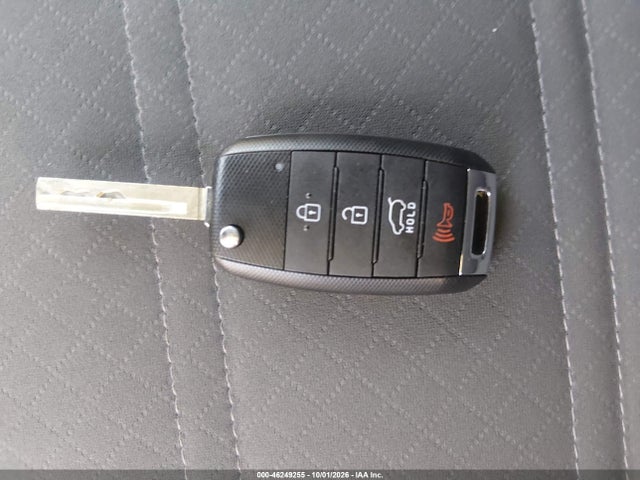 46249255 :رقم المزاد ، 5XYPG4A34GG126392 vin ، 2016 Kia Sorento Lx مزاد بيع
