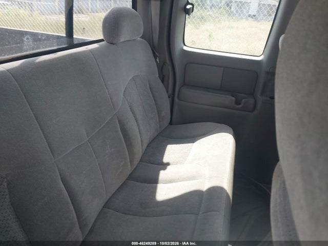 Продажа на аукционе авто 2000 Chevrolet Silverado 1500 Ls, vin: 2GCEK19T2Y1264730, номер лота: 46249289