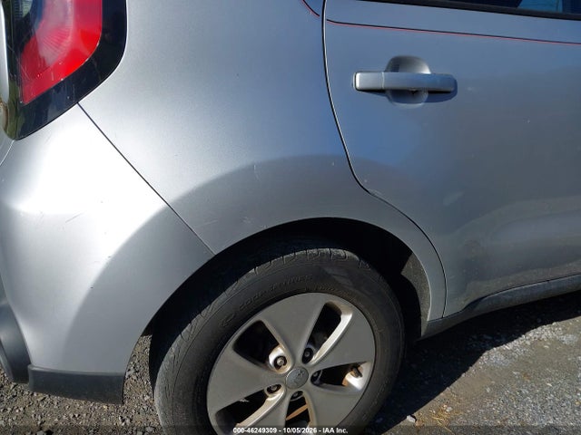 2014 Kia Soul მანქანა იყიდება აუქციონზე, vin: KNDJN2A23E7736981, აუქციონის ნომერი: 46249309
