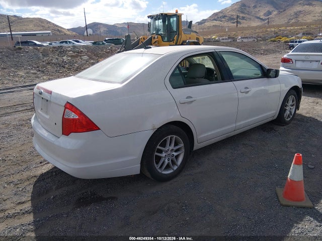 46249354 :رقم المزاد ، 3FAHP0GA0CR333757 vin ، 2012 Ford Fusion S مزاد بيع