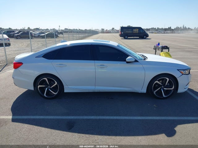 2018 Honda Accord Sport 2.0t მანქანა იყიდება აუქციონზე, vin: 1HGCV2F30JA004199, აუქციონის ნომერი: 46249361
