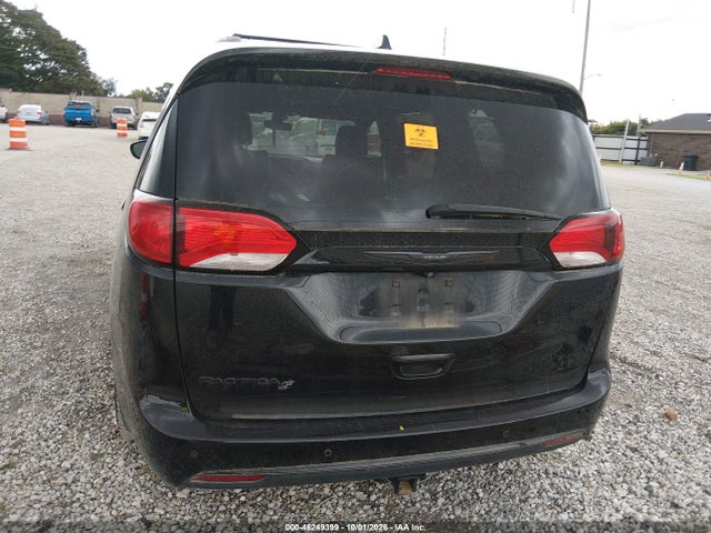 Продаж на аукціоні авто 2018 Chrysler Pacifica Touring L, vin: 2C4RC1BG1JR261966, номер лоту: 46249399