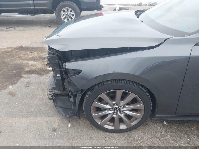 Продаж на аукціоні авто 2019 Mazda Mazda3 Premium Package, vin: 3MZBPAEM6KM100199, номер лоту: 46249415