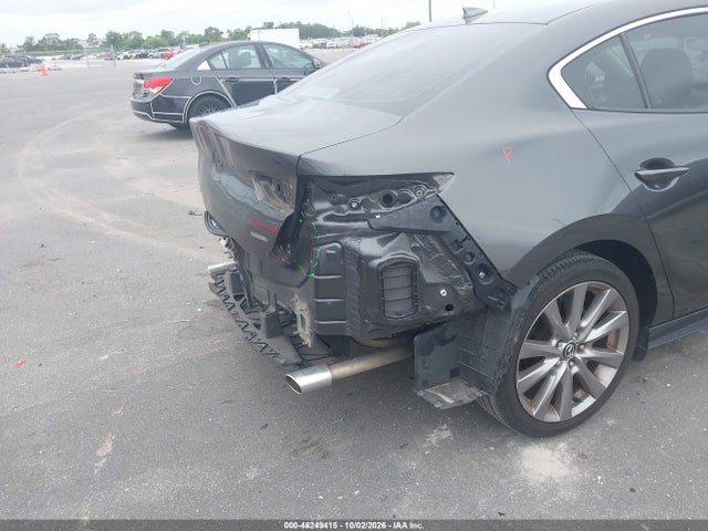 Продаж на аукціоні авто 2019 Mazda Mazda3 Premium Package, vin: 3MZBPAEM6KM100199, номер лоту: 46249415