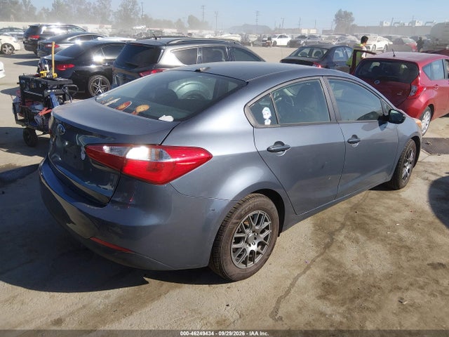 KIA FORTE LX 2016 KNAFK4A64G5562086 Image 4