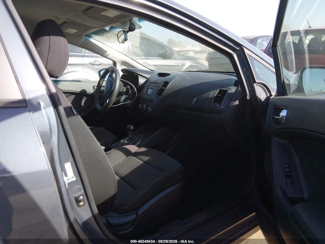 KIA FORTE LX 2016 KNAFK4A64G5562086 Image 5