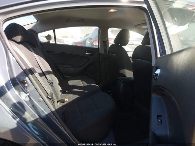 KIA FORTE LX 2016 KNAFK4A64G5562086 Image 8