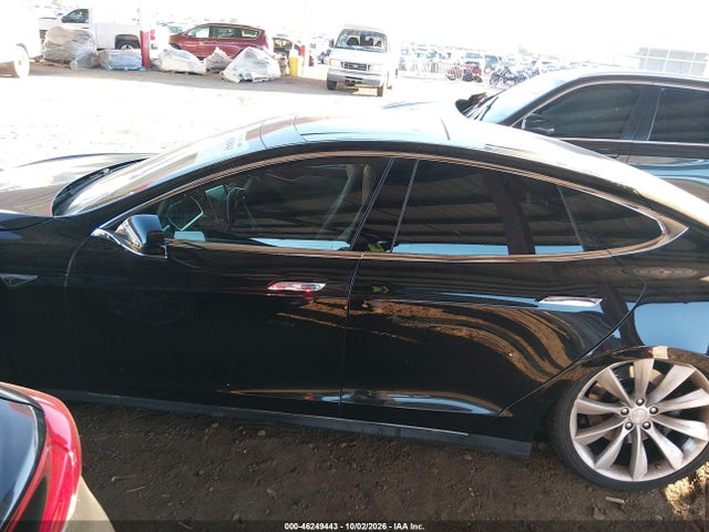 Продаж на аукціоні авто 2013 Tesla Model S Performance, vin: 5YJSA1CPXDFP21048, номер лоту: 46249443