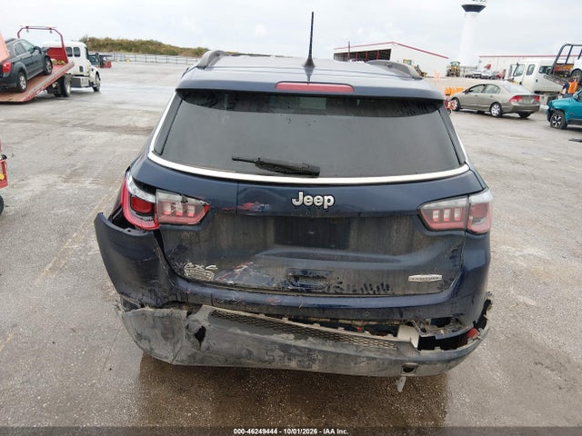 2018 Jeep Compass Latitude 4x4 მანქანა იყიდება აუქციონზე, vin: 3C4NJDBB5JT492537, აუქციონის ნომერი: 46249444