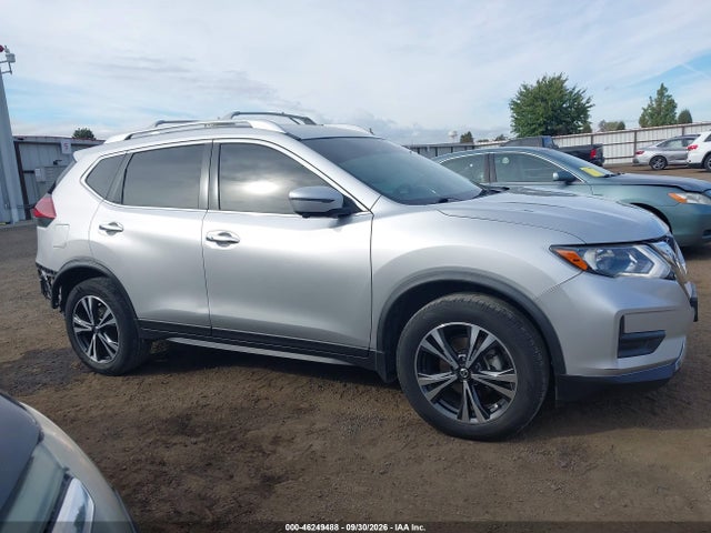 JN8AT2MV1KW402384 Nissan ROGUE SV