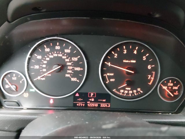 BMW 320i 2018 WBA8A9C55JAH12849 Image 7