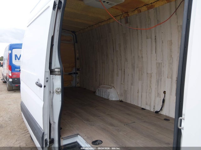 46249531 :رقم المزاد ، WD3PE8CC5B5557278 vin ، 2011 Mercedes-benz Sprinter 2500 High Roof مزاد بيع