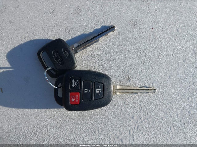 Toyota COROLLA LE 2019 2T1BURHE9KC196904 Image 11
