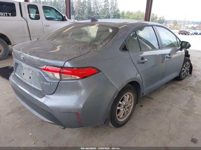 Toyota Corolla Hybrid Le 2021 JTDEAMDEXMJ004248 Image 4