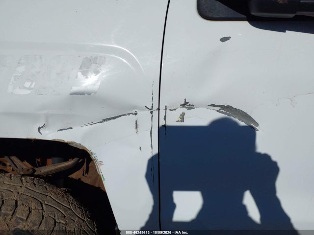 2015 Chevrolet Silverado 3500hd Chassis Wt მანქანა იყიდება აუქციონზე, vin: 1GB3KYCG5FF575123, აუქციონის ნომერი: 46249613