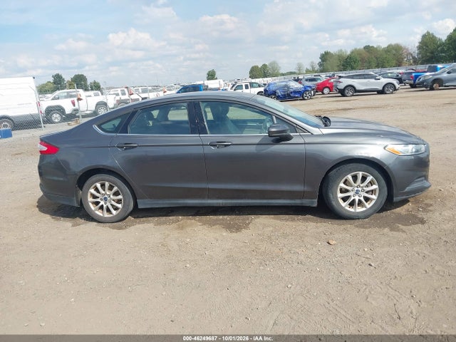 Продажа на аукционе авто 2016 Ford Fusion S, vin: 3FA6P0G71GR214665, номер лота: 46249687