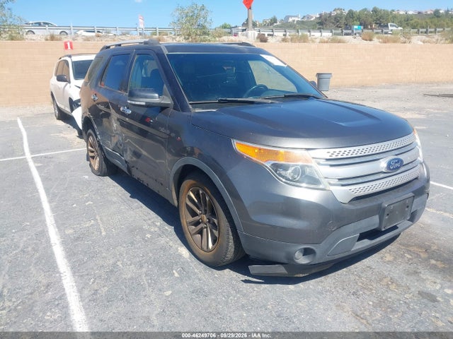 2015 1FM5K7D86FGB31776 main image