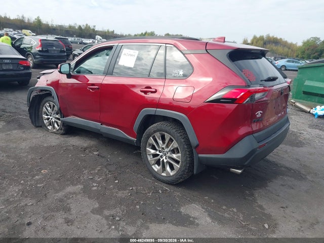 46249895 :رقم المزاد ، 2T3A1RFV2LW113005 vin ، 2020 Toyota Rav4 Xle Premium مزاد بيع