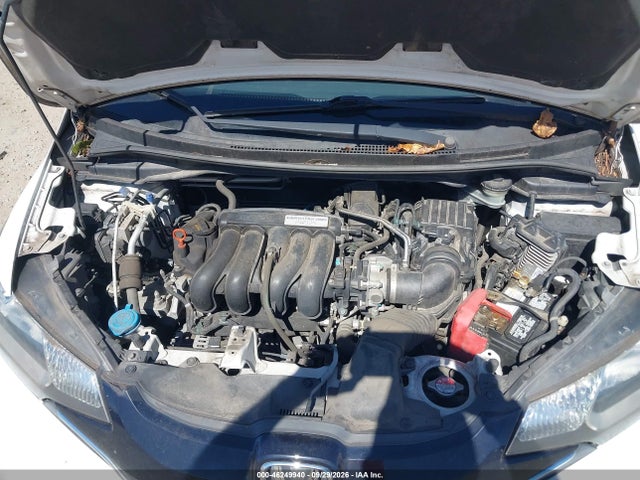 46249940 :رقم المزاد ، 3HGGK5H88FM752049 vin ، 2015 Honda Fit Ex/ex-l مزاد بيع