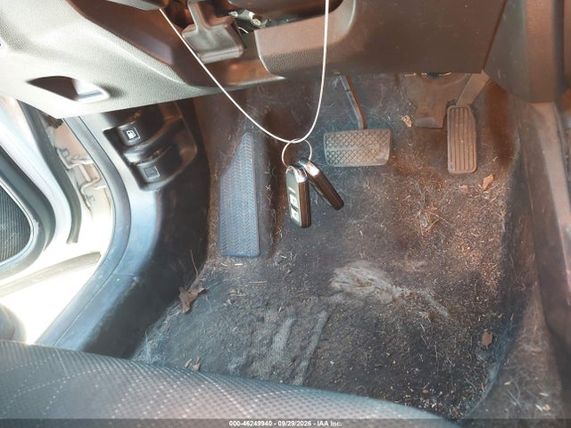 46249940 :رقم المزاد ، 3HGGK5H88FM752049 vin ، 2015 Honda Fit Ex/ex-l مزاد بيع