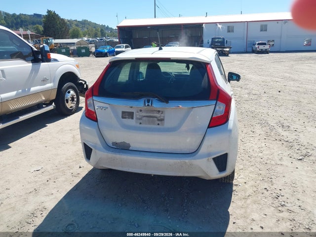 46249940 :رقم المزاد ، 3HGGK5H88FM752049 vin ، 2015 Honda Fit Ex/ex-l مزاد بيع