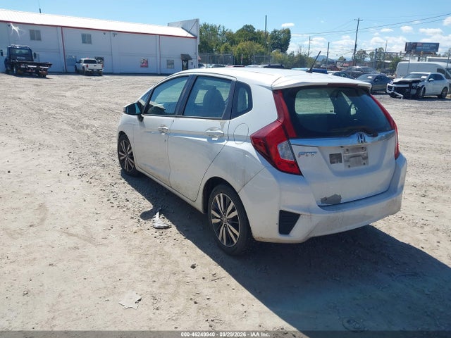 46249940 :رقم المزاد ، 3HGGK5H88FM752049 vin ، 2015 Honda Fit Ex/ex-l مزاد بيع