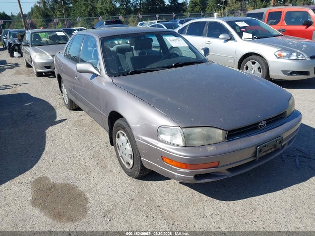 46249962 :رقم المزاد ، JT2SK12E8N0080715 vin ، 1992 Toyota Camry Le مزاد بيع