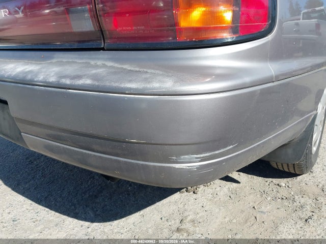 1992 Toyota Camry Le მანქანა იყიდება აუქციონზე, vin: JT2SK12E8N0080715, აუქციონის ნომერი: 46249962
