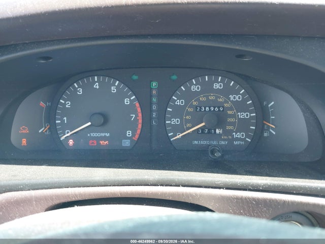 1992 Toyota Camry Le მანქანა იყიდება აუქციონზე, vin: JT2SK12E8N0080715, აუქციონის ნომერი: 46249962