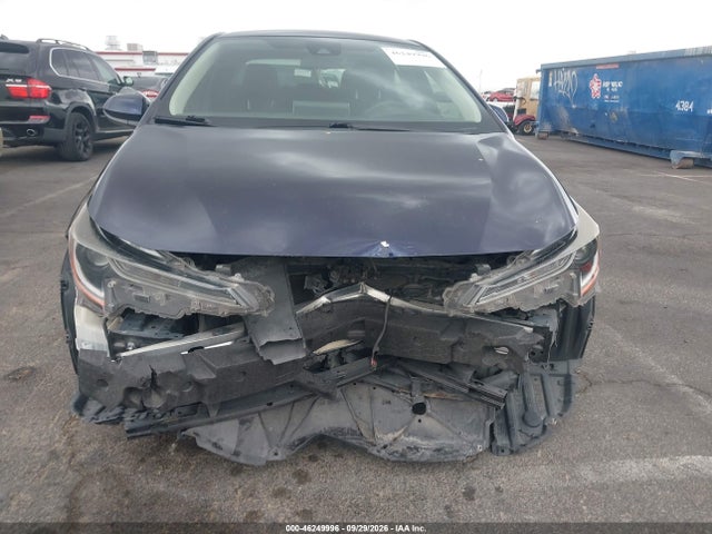 46249996 :رقم المزاد ، JTDEPRAE1LJ006694 vin ، 2020 Toyota Corolla Le مزاد بيع