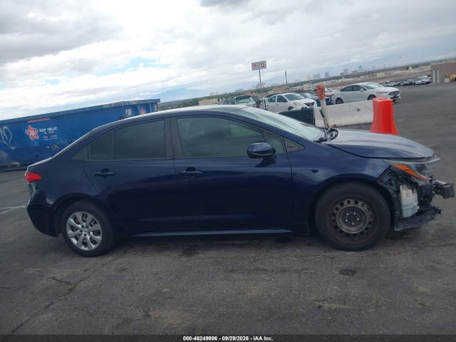46249996 :رقم المزاد ، JTDEPRAE1LJ006694 vin ، 2020 Toyota Corolla Le مزاد بيع