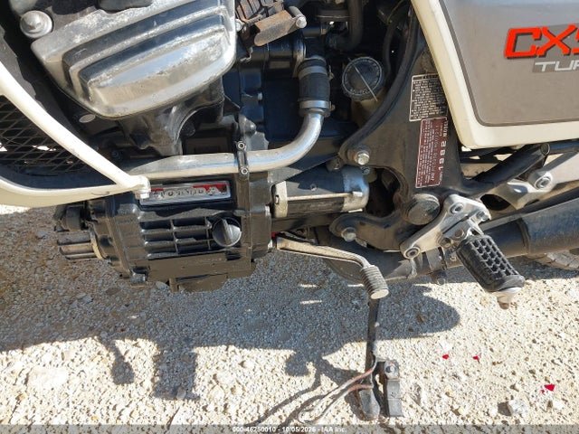 Продажа на аукционе авто 1982 Honda Cx500 T, vin: JH2PC0308CM001211, номер лота: 46250010