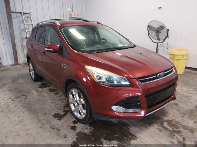 46250054 :رقم المزاد ، 1FMCU0JX7EUA76095 vin ، 2014 Ford Escape Titanium مزاد بيع