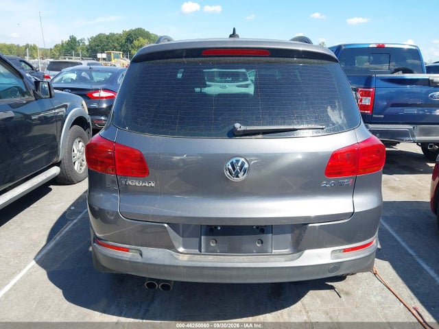 46250060 :رقم المزاد ، WVGAV7AX1FW545295 vin ، 2015 Volkswagen Tiguan S مزاد بيع
