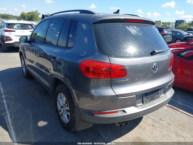 46250060 :رقم المزاد ، WVGAV7AX1FW545295 vin ، 2015 Volkswagen Tiguan S مزاد بيع