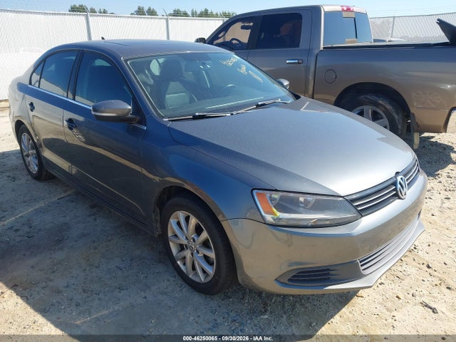 46250065 :رقم المزاد ، 3VWD07AJ0EM388303 vin ، 2014 Volkswagen Jetta 1.8t Se مزاد بيع