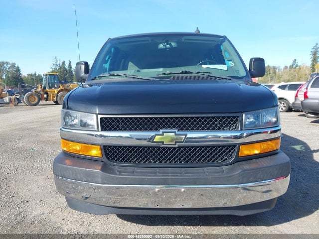 46250092 :رقم المزاد ، 1GAZGPFG8J1299421 vin ، 2018 Chevrolet Express 3500 Lt مزاد بيع