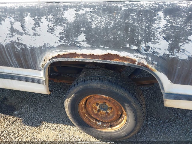 46250131 :رقم المزاد ، 2GCDC14Z1J1185611 vin ، 1988 Chevrolet Gmt-400 C1500 مزاد بيع
