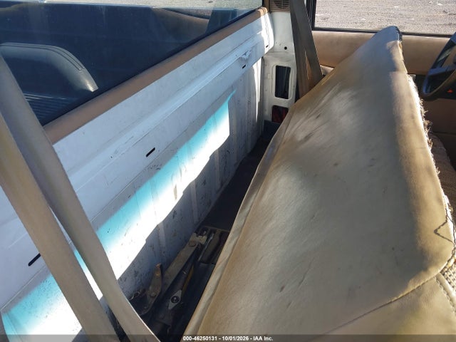 46250131 :رقم المزاد ، 2GCDC14Z1J1185611 vin ، 1988 Chevrolet Gmt-400 C1500 مزاد بيع