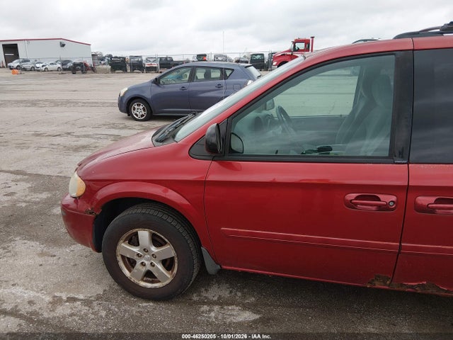 Продажа на аукционе авто 2005 Dodge Grand Caravan Sxt, vin: 2D4GP44L25R432126, номер лота: 46250205