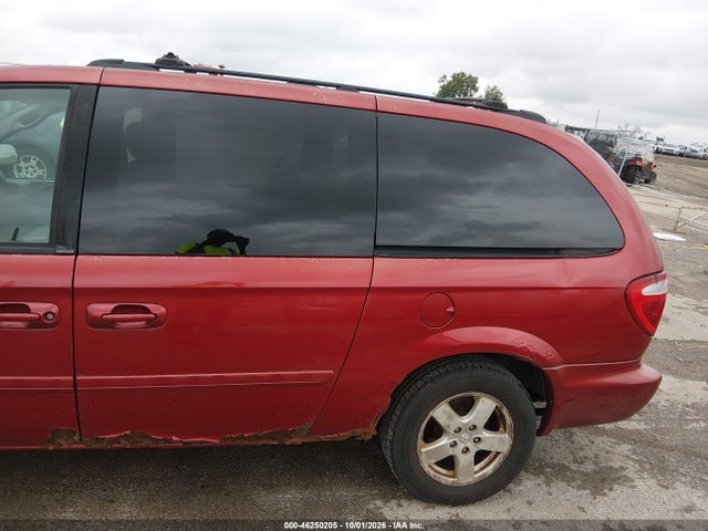 Продажа на аукционе авто 2005 Dodge Grand Caravan Sxt, vin: 2D4GP44L25R432126, номер лота: 46250205
