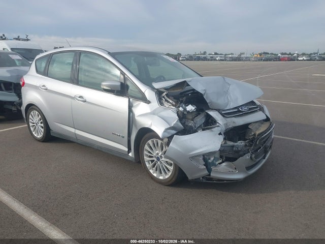 2017 1FADP5AU5HL104477 главное изображение