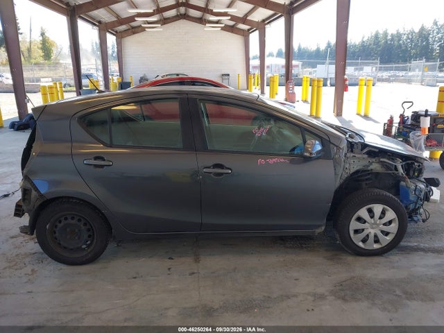 2014 Toyota Prius C Two მანქანა იყიდება აუქციონზე, vin: JTDKDTB37E1059876, აუქციონის ნომერი: 46250264