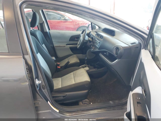 2014 Toyota Prius C Two მანქანა იყიდება აუქციონზე, vin: JTDKDTB37E1059876, აუქციონის ნომერი: 46250264