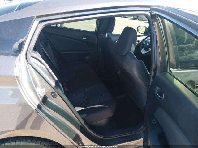 JTDKARFU9G3517214 Toyota Prius Three