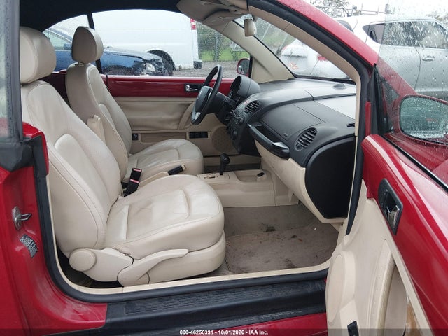 46250391 :رقم المزاد ، 3VWSF31Y46M319627 vin ، 2006 Volkswagen New Beetle 2.5 مزاد بيع
