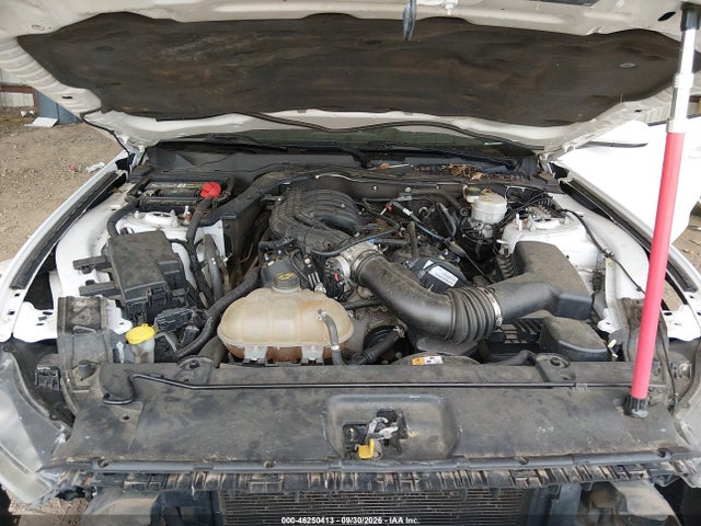 Ford Mustang V6 2015 1FA6P8AM2F5372480 Image 10
