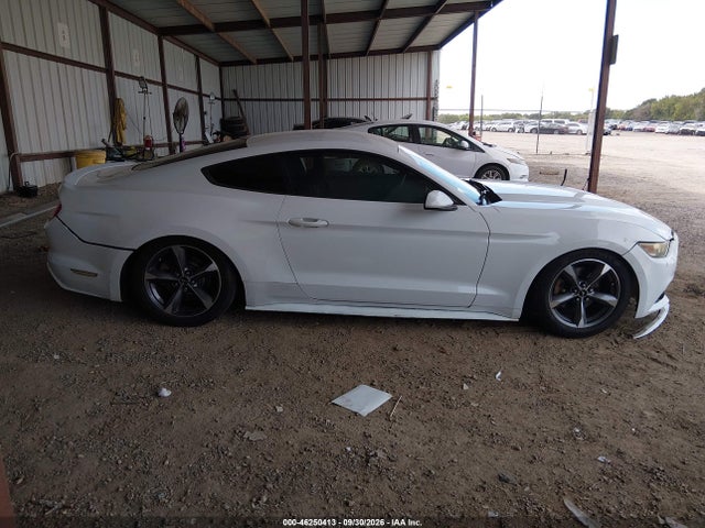 Ford Mustang V6 2015 1FA6P8AM2F5372480 Image 13